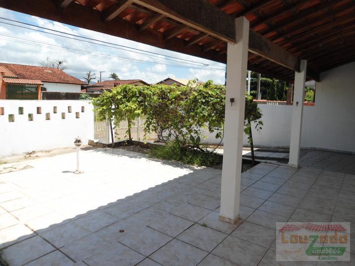 Casa à venda com 3 quartos, 250m² - Foto 6