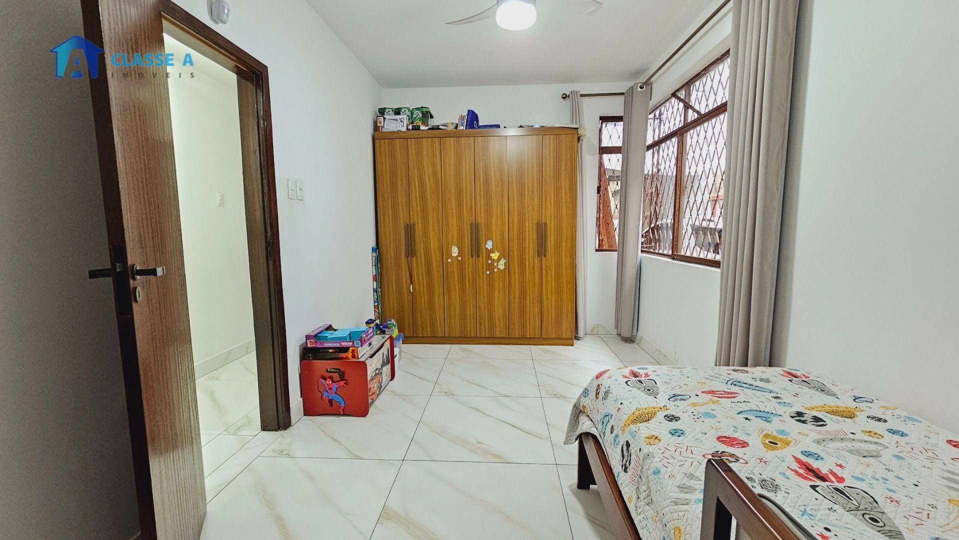 Casa de Condomínio à venda com 3 quartos, 277m² - Foto 9