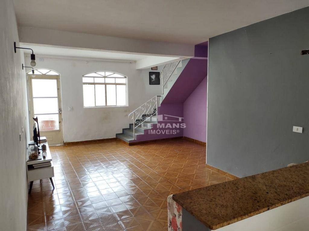 Casa à venda com 2 quartos, 80m² - Foto 15