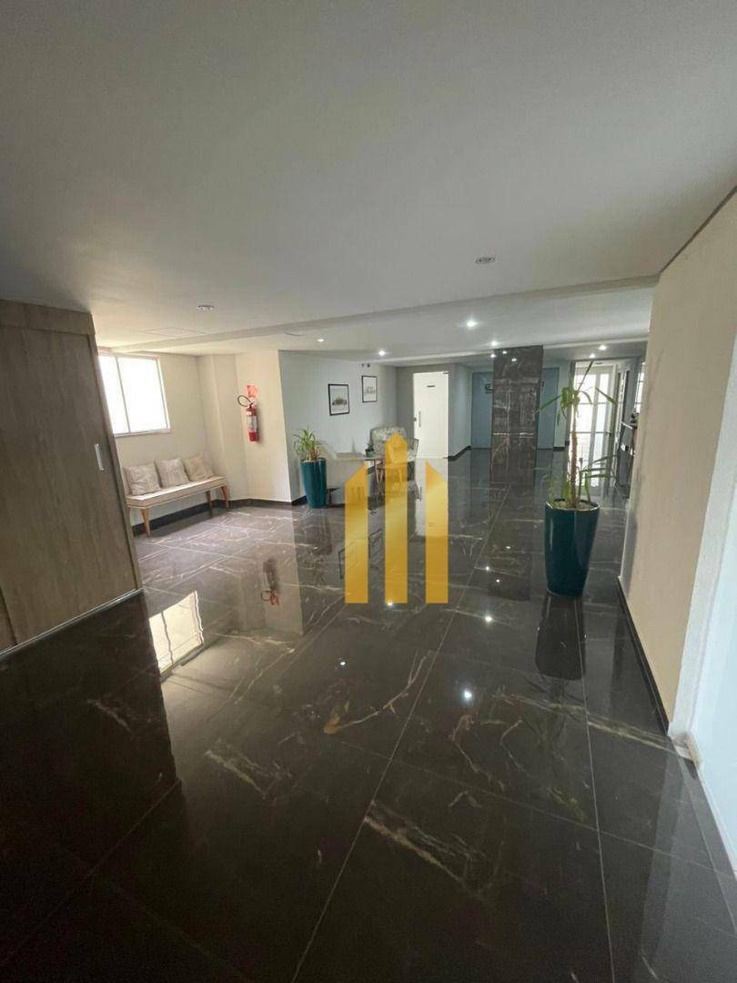 Apartamento à venda e aluguel com 2 quartos, 50m² - Foto 11