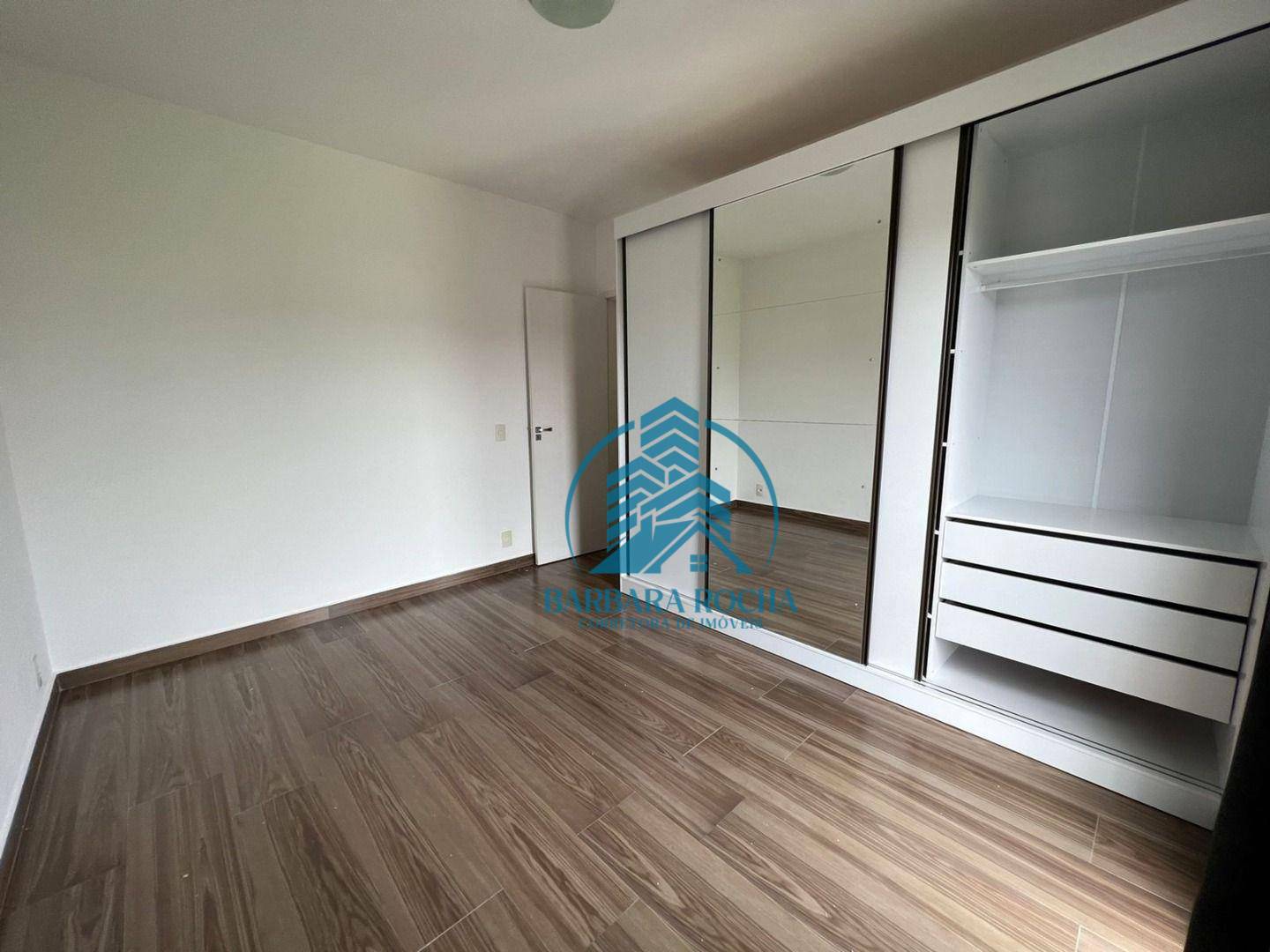 Apartamento à venda com 3 quartos, 85m² - Foto 16