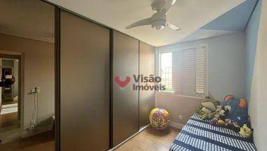 Apartamento à venda com 3 quartos, 94m² - Foto 16