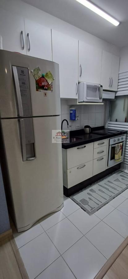 Apartamento à venda com 3 quartos, 70m² - Foto 4