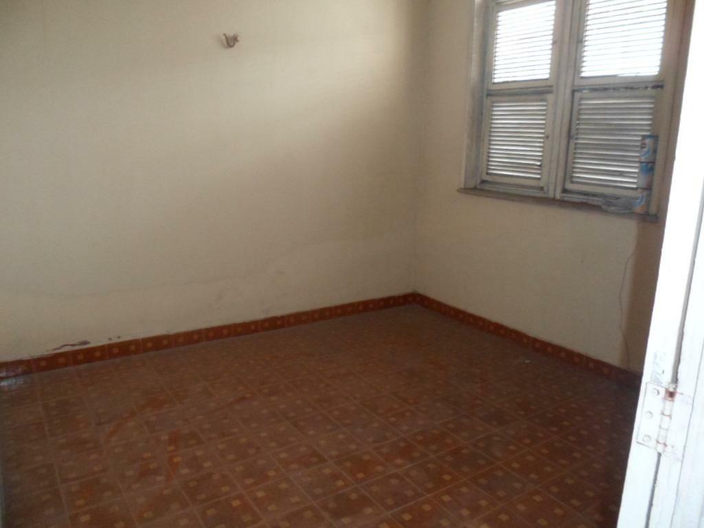 Casa à venda com 3 quartos, 180m² - Foto 13