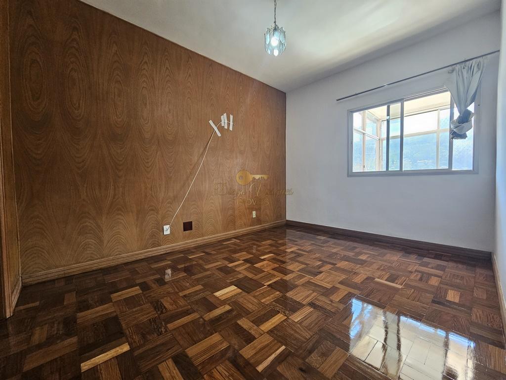 Apartamento à venda com 2 quartos, 70m² - Foto 12