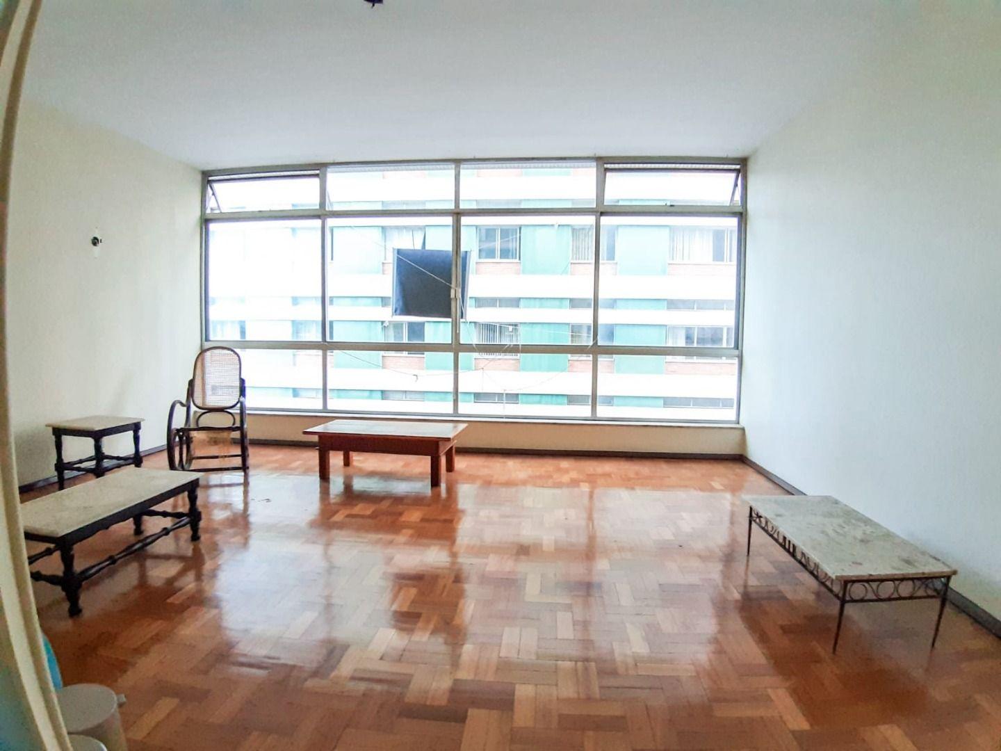 Apartamento à venda com 3 quartos, 162m² - Foto 2