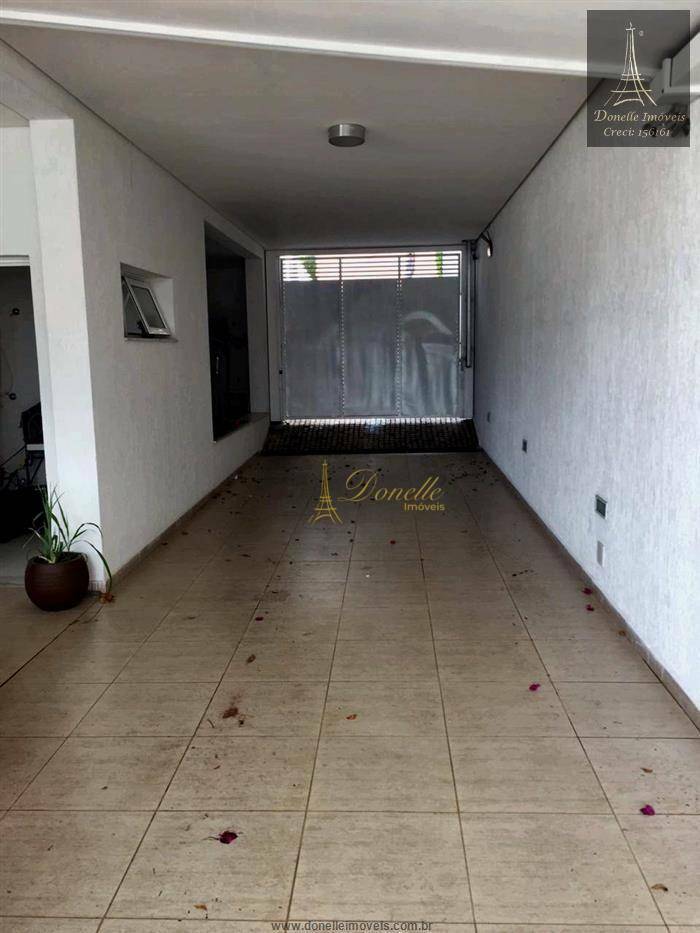 Sobrado à venda com 3 quartos, 300m² - Foto 4