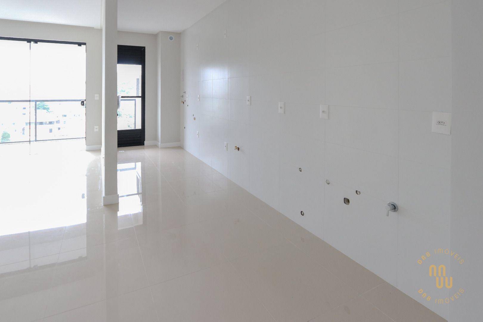 Apartamento à venda com 2 quartos, 71m² - Foto 32