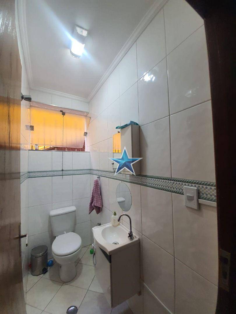 Sobrado à venda com 3 quartos, 180m² - Foto 24