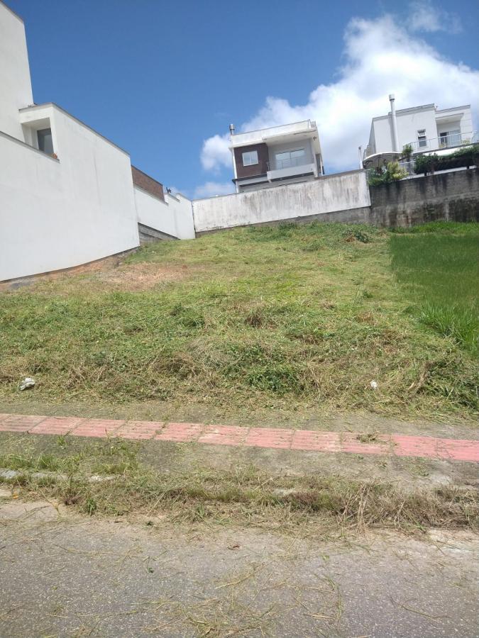 Terreno à venda, 360m² - Foto 1