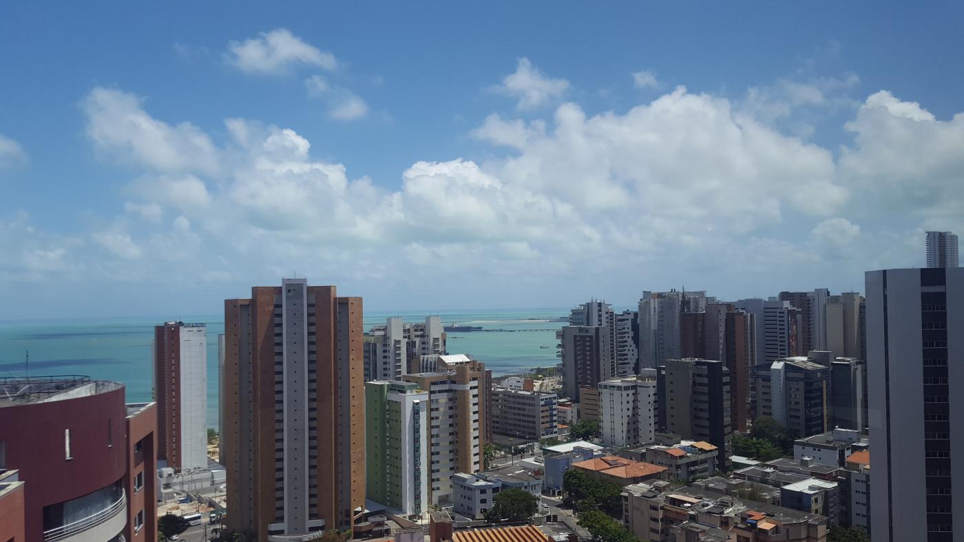 Apartamento para alugar com 2 quartos, 70m² - Foto 9