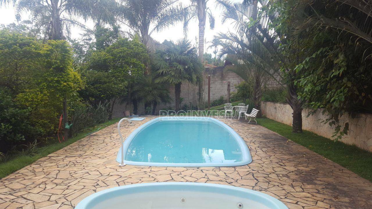 Casa de Condomínio à venda e aluguel com 3 quartos, 250m² - Foto 3