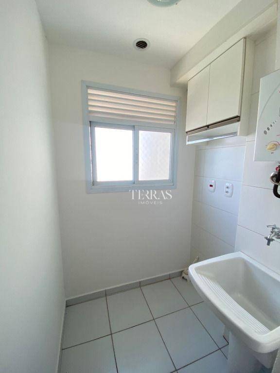 Apartamento à venda com 2 quartos, 75m² - Foto 11