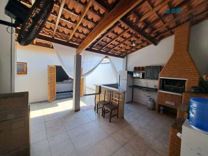 Casa à venda com 4 quartos, 185m² - Foto 24