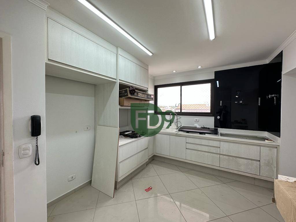 Apartamento à venda com 3 quartos, 210m² - Foto 25