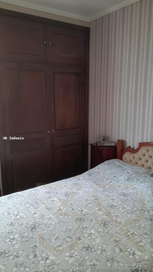 Apartamento à venda com 3 quartos, 67m² - Foto 9