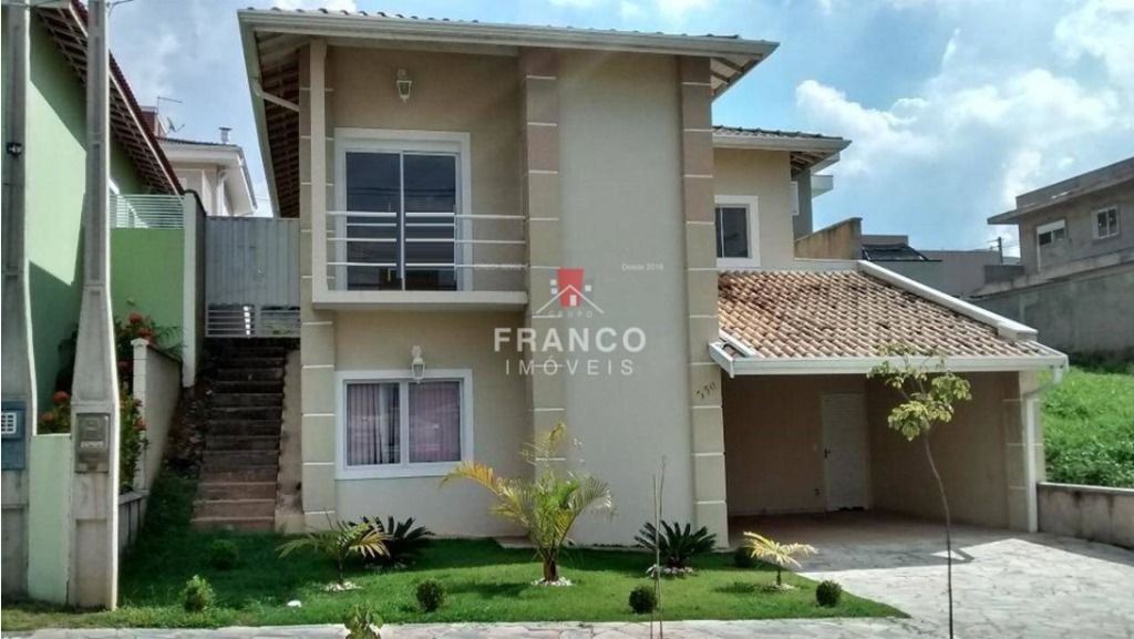 Casa de Condomínio à venda com 3 quartos, 230m² - Foto 1