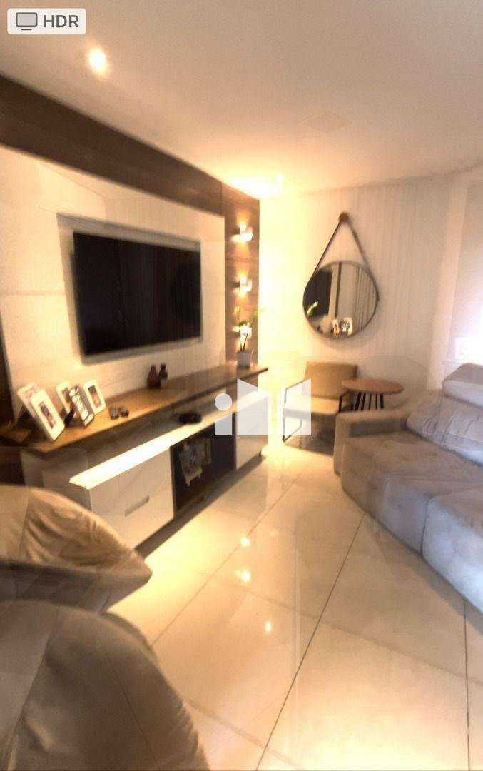 Apartamento à venda com 3 quartos, 123m² - Foto 4