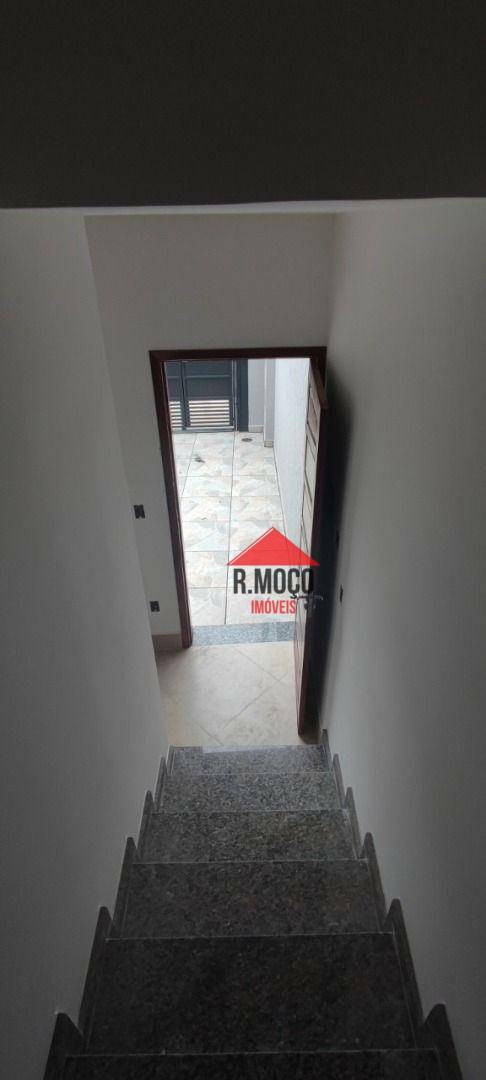 Sobrado à venda com 2 quartos, 64m² - Foto 18