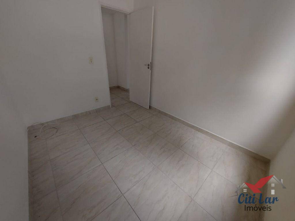 Apartamento à venda com 2 quartos, 48m² - Foto 12