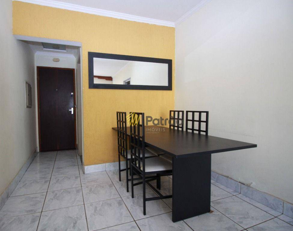 Apartamento para alugar com 2 quartos, 83m² - Foto 6