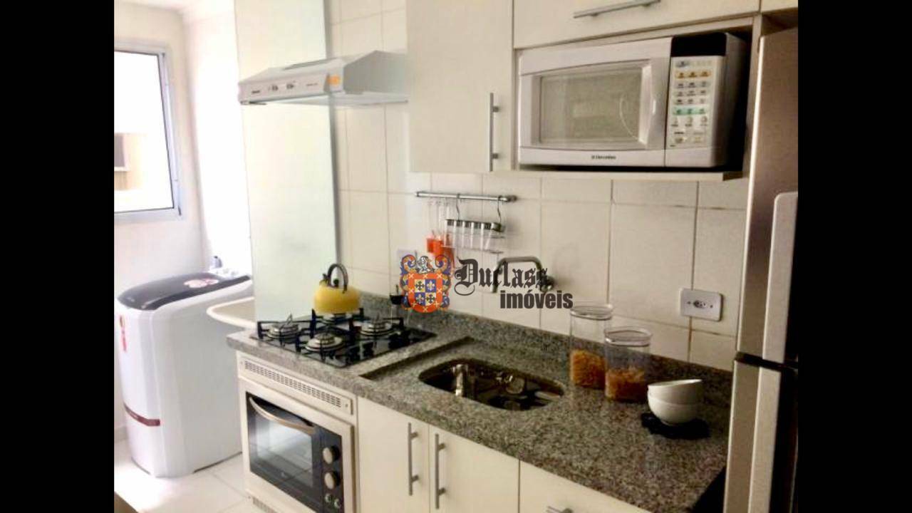 Apartamento à venda com 2 quartos, 40m² - Foto 13