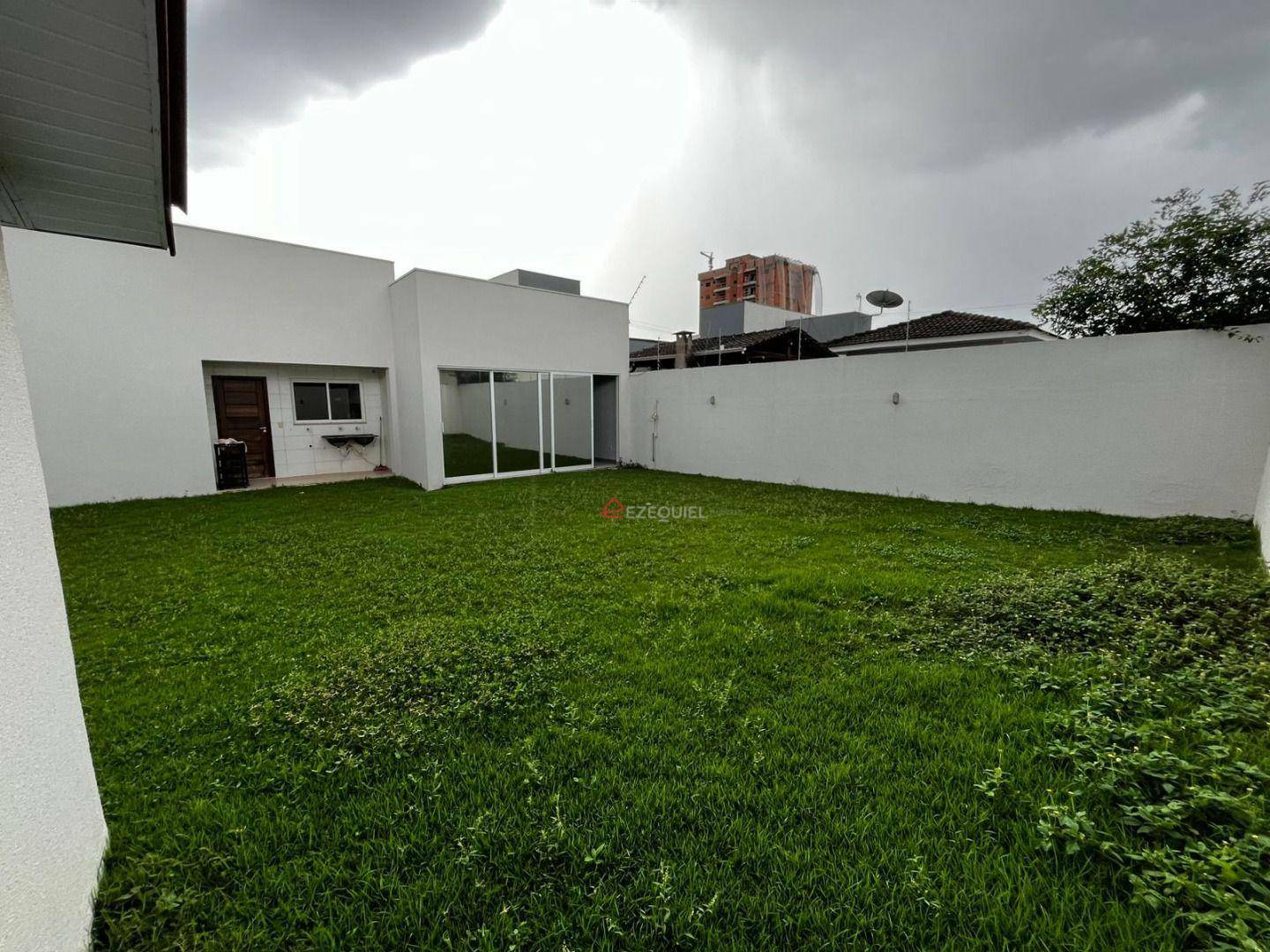 Casa à venda com 3 quartos, 155m² - Foto 26