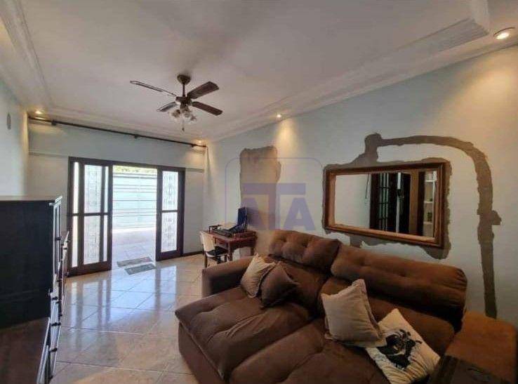 Casa à venda com 3 quartos, 115m² - Foto 12