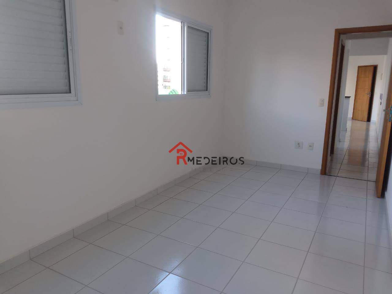 Apartamento à venda com 1 quarto, 44m² - Foto 8