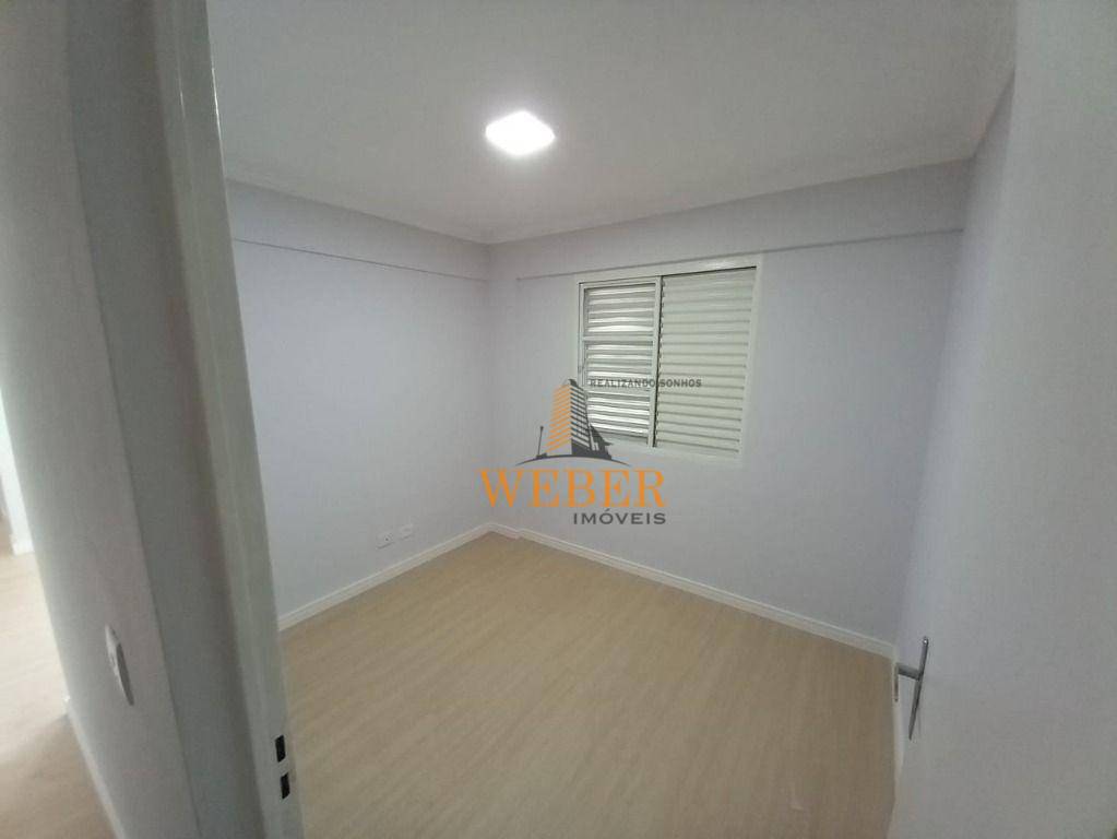 Apartamento à venda com 2 quartos, 46m² - Foto 4