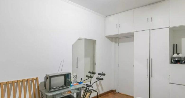 Casa à venda com 3 quartos, 200m² - Foto 11