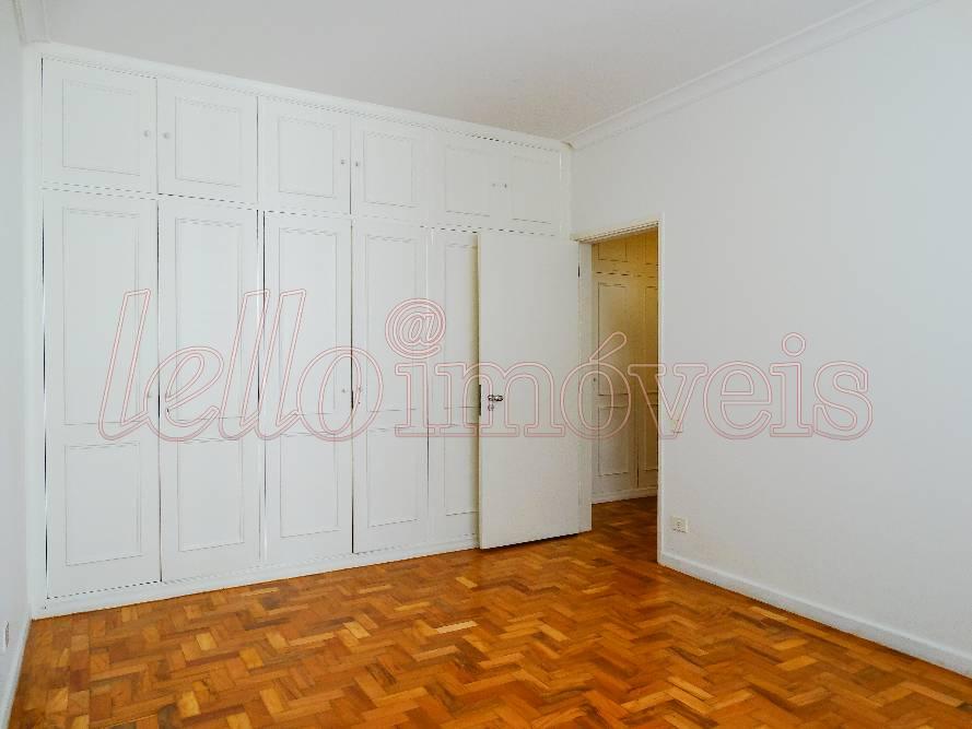 Apartamento para alugar com 3 quartos, 273m² - Foto 9