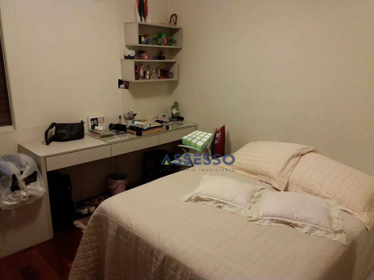 Apartamento à venda com 3 quartos, 165m² - Foto 22