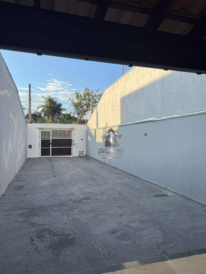 Casa, 2 quartos, 210 m² - Foto 1