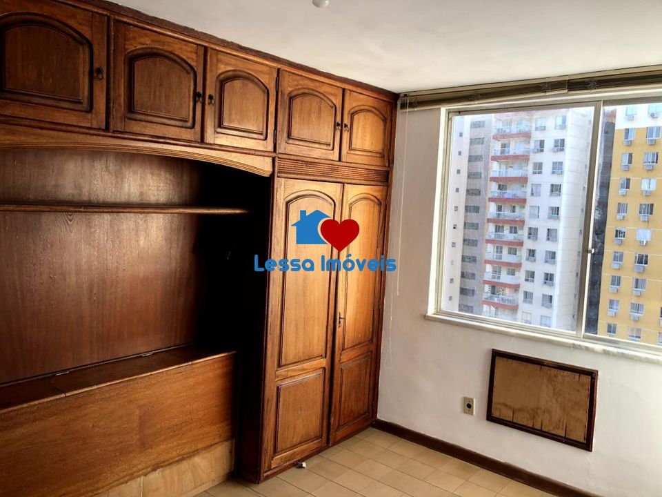 Apartamento à venda com 2 quartos, 85m² - Foto 9