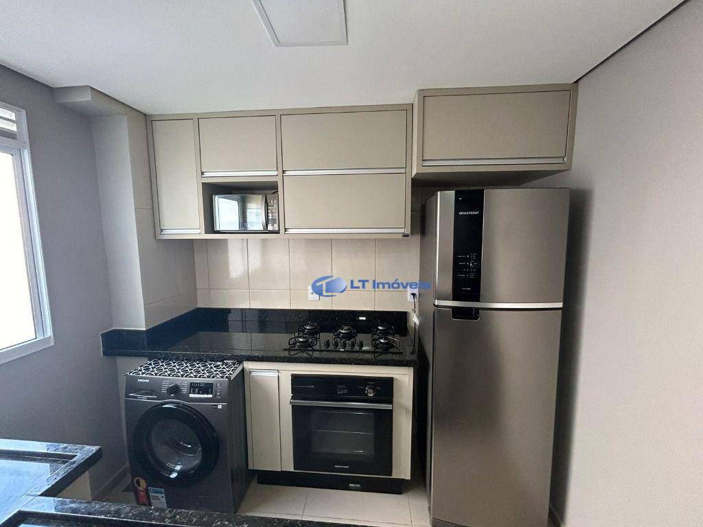 Apartamento à venda com 2 quartos, 39m² - Foto 11