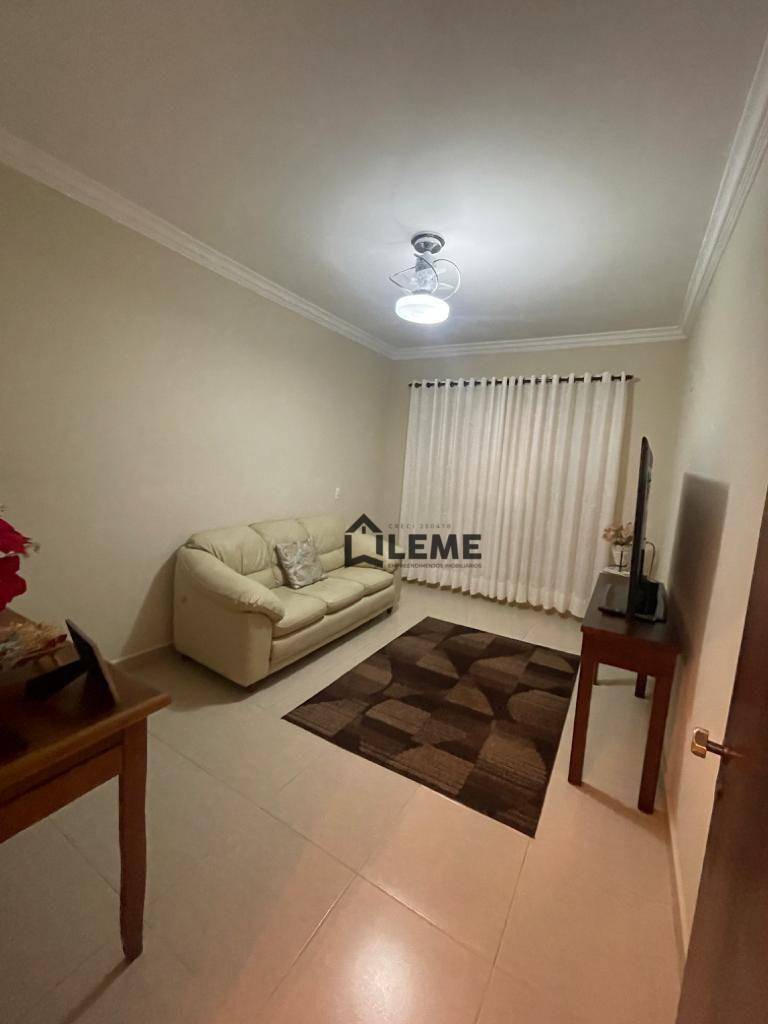 Casa à venda com 3 quartos, 160m² - Foto 10