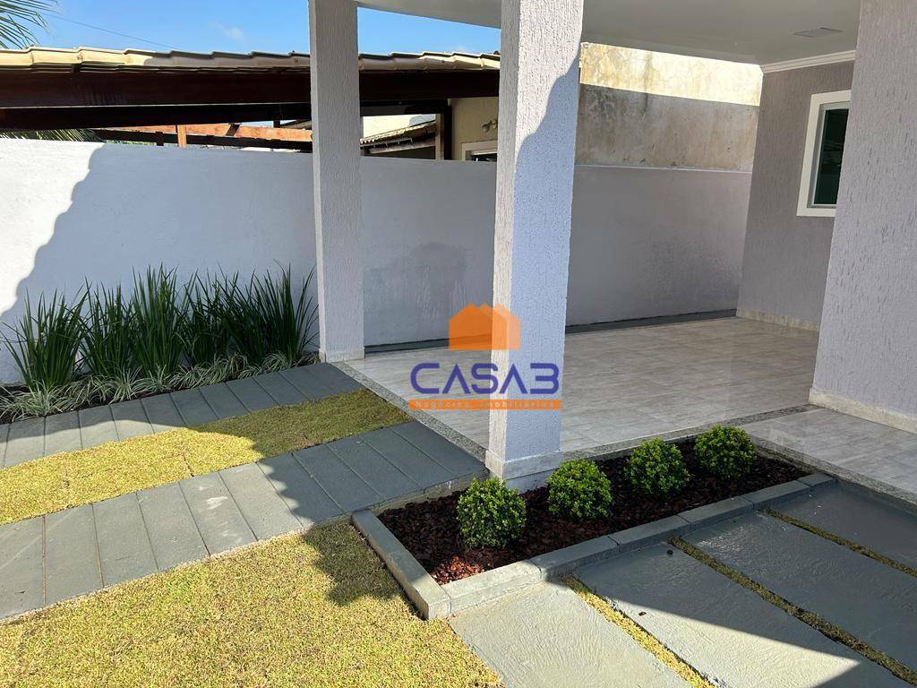 Casa à venda com 3 quartos, 94m² - Foto 15