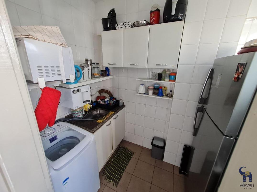 Apartamento à venda com 2 quartos, 49m² - Foto 14