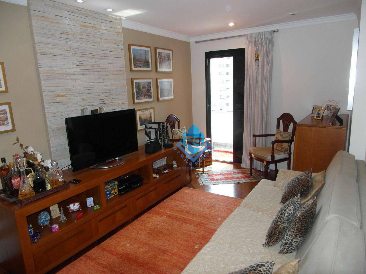 Apartamento à venda com 4 quartos, 150m² - Foto 4