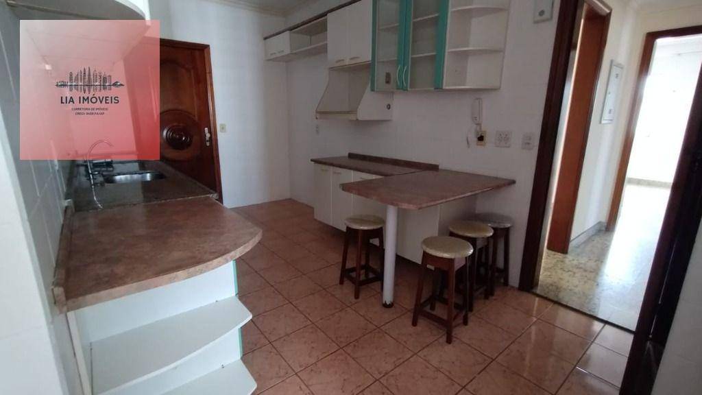 Apartamento para alugar com 3 quartos, 98m² - Foto 5