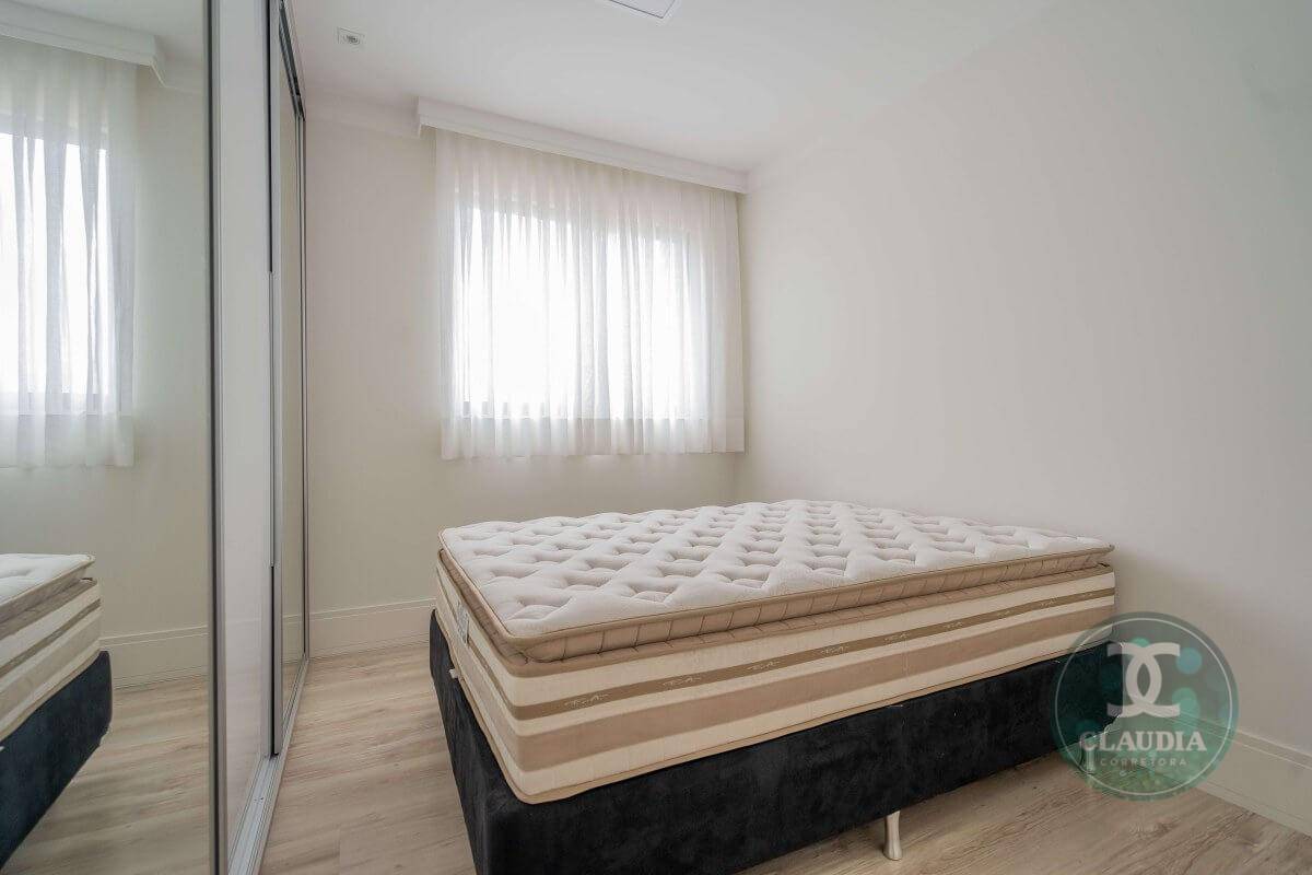 Apartamento à venda com 3 quartos, 206m² - Foto 40