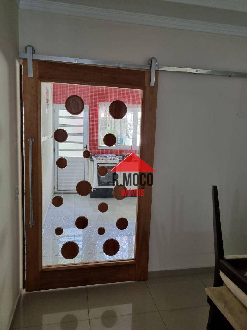 Sobrado à venda com 3 quartos, 180m² - Foto 14