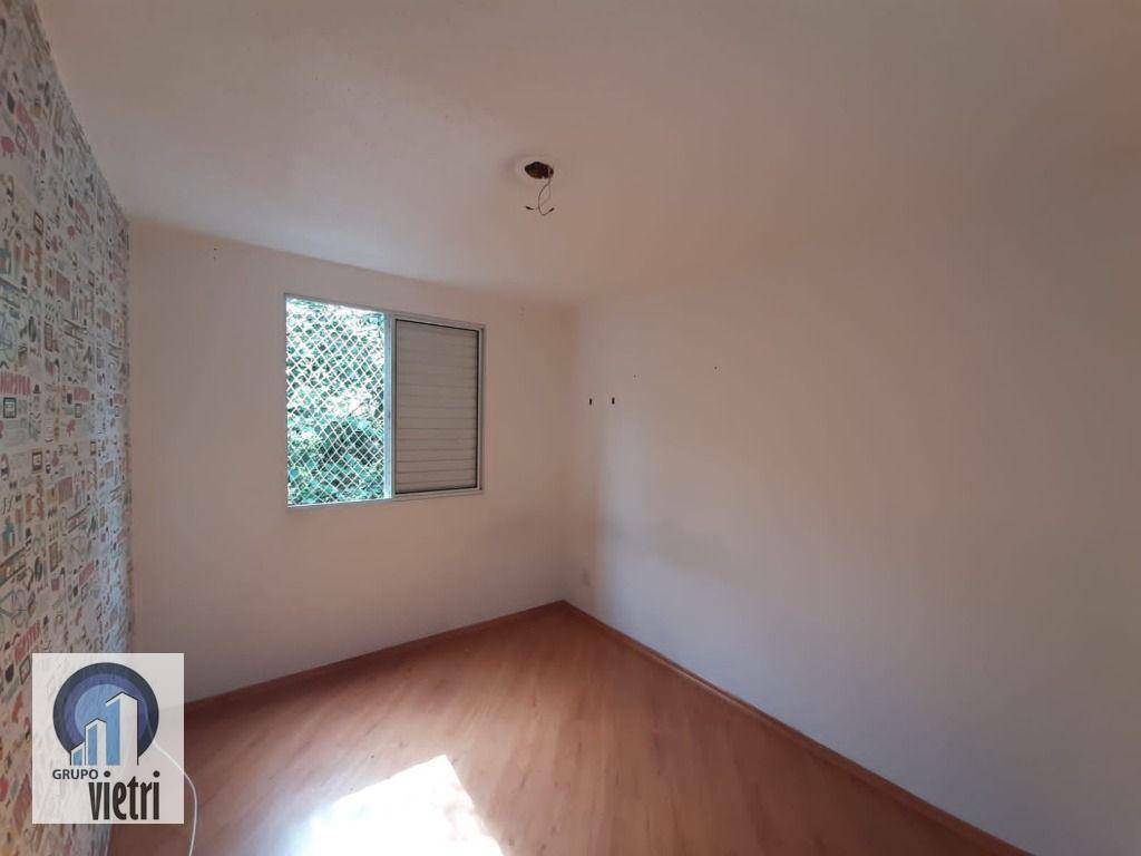 Apartamento à venda com 3 quartos, 50m² - Foto 13