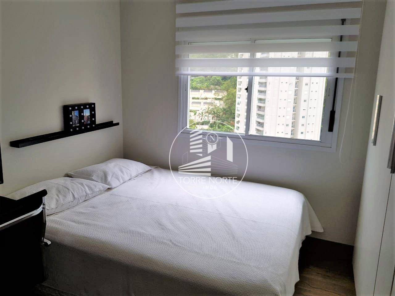 Apartamento à venda com 2 quartos, 67m² - Foto 17