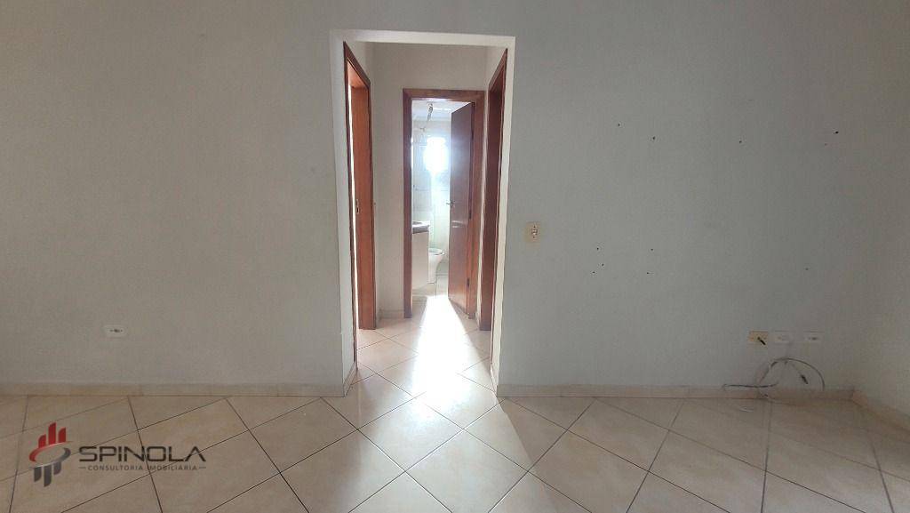 Apartamento à venda com 2 quartos, 70m² - Foto 19