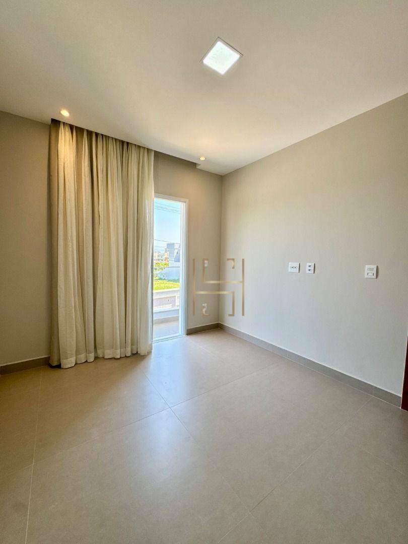 Casa à venda com 4 quartos, 157m² - Foto 23