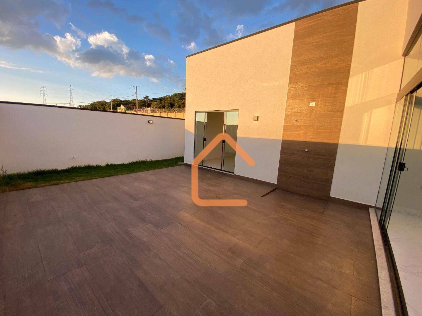 Casa à venda com 3 quartos, 150m² - Foto 9