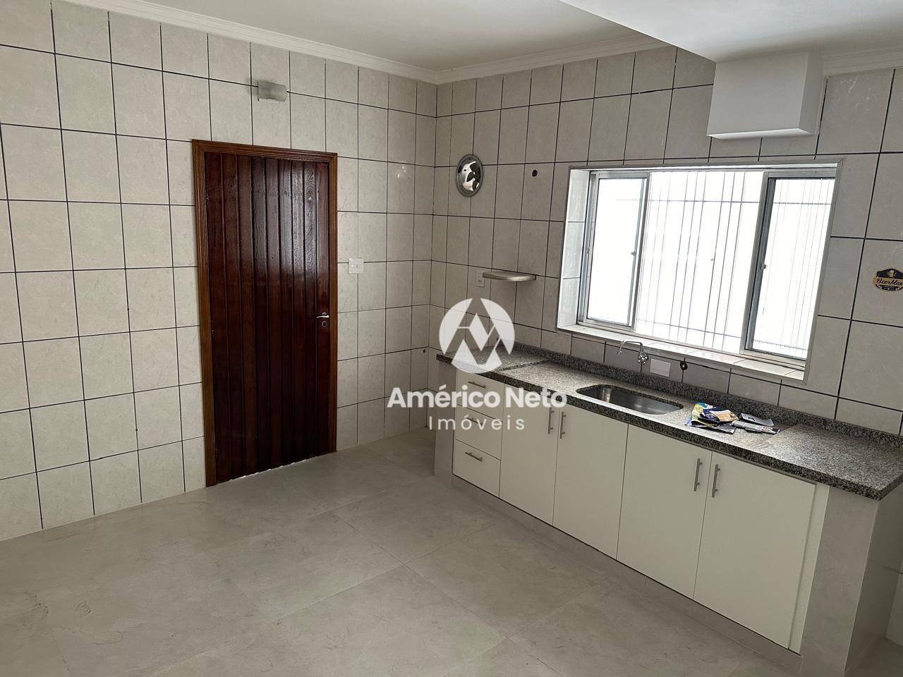 Casa para alugar com 1 quarto, 65m² - Foto 3