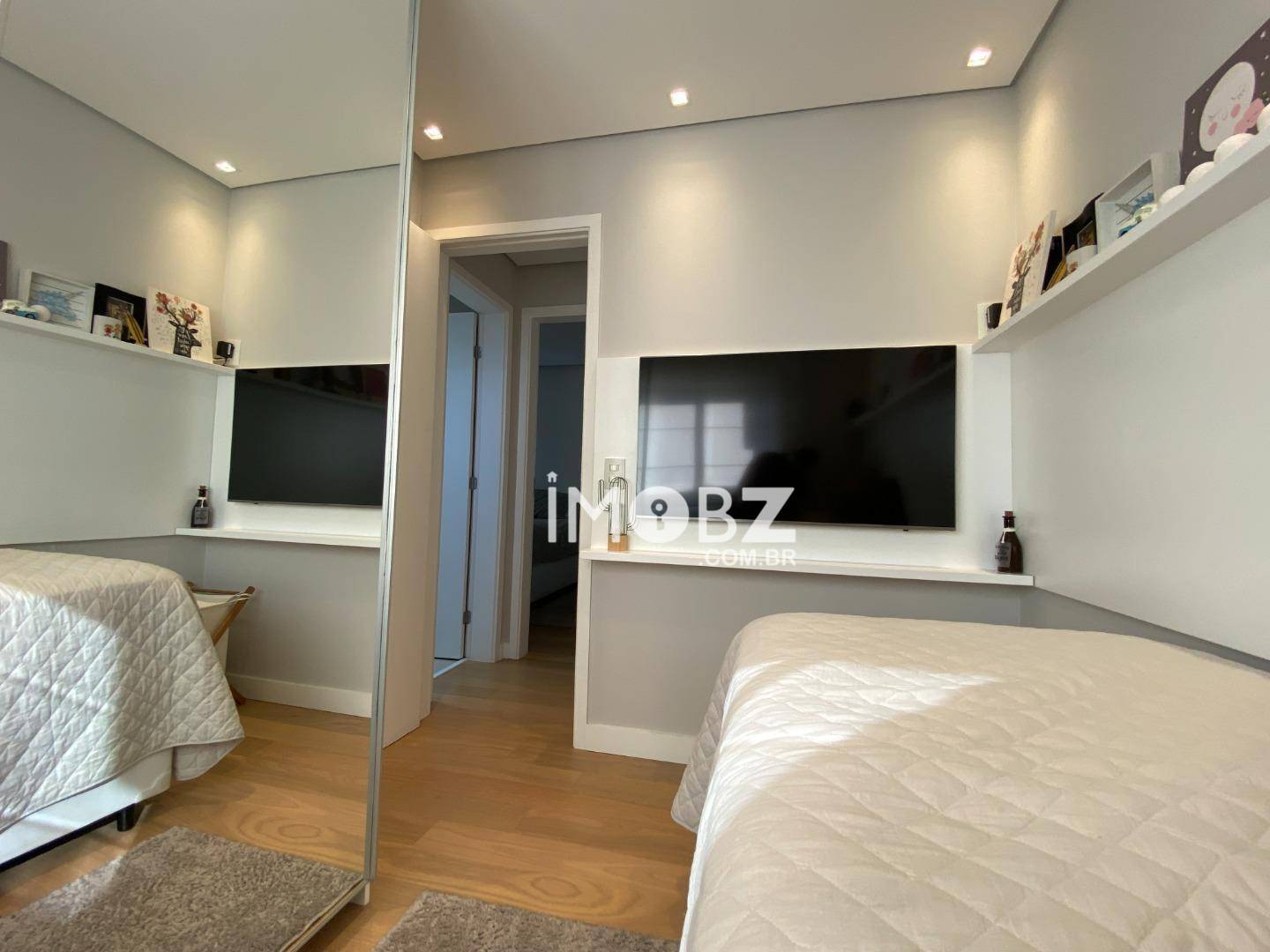 Apartamento à venda com 2 quartos, 57m² - Foto 17